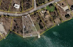 2205 E Diamond Lake Drive, Horseshoe Bend, AR 72512