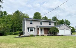 35 Metcalf Drive, Auburn, NY 13021