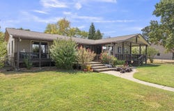 61830 E 262 Loop N, Grove, OK 74344