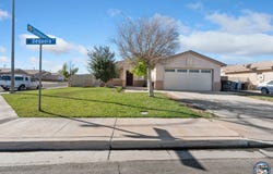 654 Sequoia St, Imperial, CA 92251