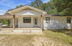 1395 Oliver Drive, Forest, MS 39074