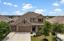 1108 Claiborne Drive, Aubrey, TX 76227