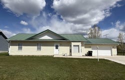 55 Merrill Way, Grace, ID 83241