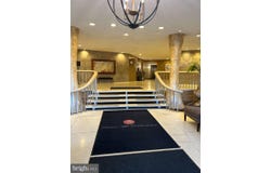 100 WEST Avenue, JENKINTOWN, PA 19046