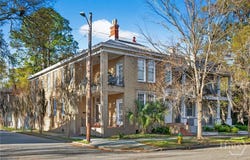 923 E Park Avenue, Savannah, GA 31401