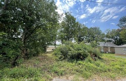 906 Elm Avenue, Mena, AR 71953