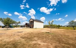 6049 County Road 1030 B, Rice, TX 75155