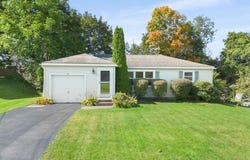 9 Sandy Lane, BINGHAMTON, NY 13901