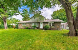 233 Elm Ave E, Selkirk, NY 12158