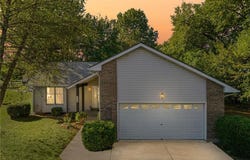112 W Calvird Drive, Clinton, MO 64735
