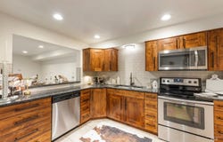 277 N Eagle Glen Ln, Eagle, ID 83616