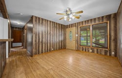 914 Plum St, Lockhart, TX 78644