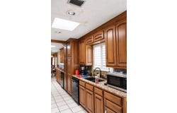 1913 E 56th St, Odessa, TX 79762