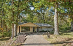 6220 Bramshaw Road, Indianapolis, IN 46220