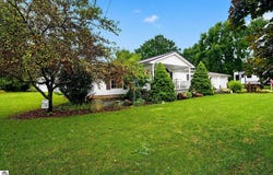 6486 N Winans Road, Alma, MI 48801