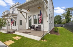 184 W Jarrard Street, Cleveland, GA 30528