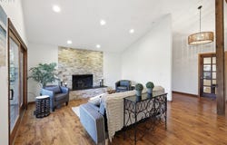 2804 ARLINE Way, Eugene, OR 97403