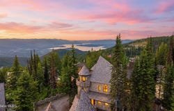 1018 MOGUL HILL Rd, Sandpoint, ID 83864