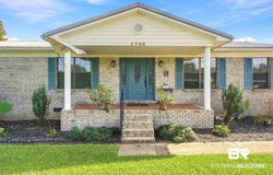 1709 Crest Lane, Molino, FL 32577