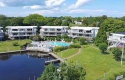 35 LIBRARY, Westhampton Beach, NY 11978