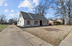 904 S ROSELAWN DRIVE, West Memphis, AR 72301