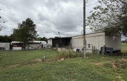 1012 Hwy 79, Irvington, KY 40146