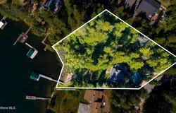 19503 E Hayden Lake Rd, Hayden, ID 83835