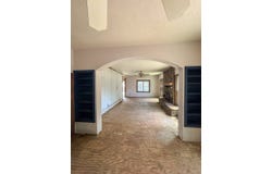 512 W Moore St, Henryetta, OK 74437