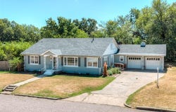 45 E Drummond Street, Shawnee, OK 74801