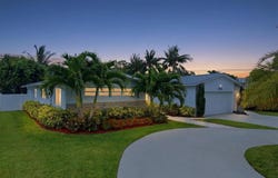 2020 NE 26th Street, Lighthouse Point, FL 33064