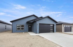 3413 35th Street West, Williston, ND 58801