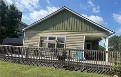2425 Olive Street, St Joseph, MO 64507