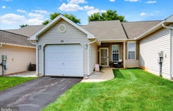 44 TURNING LEAF Way, READING, PA 19605