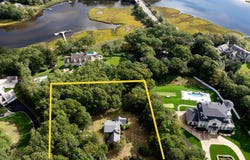 32 Starboard Lane, Osterville, MA 02655