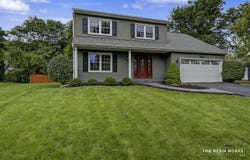 2820 Springdale Circle, Naperville, IL 60564