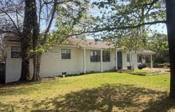 1232 Clayton Ave, Tupelo, MS 38804