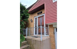 217 Richard Dr., Shaler, PA 15116