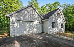 233 Crystal Lane, Roscommon, MI 48653