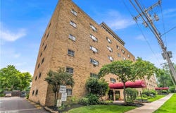 115 S Rocky River Drive, Berea, OH 44017