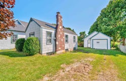 415 Oak Street, Manistique, MI 49854