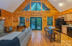 100 Candlemaker Trail, Maggie Valley, NC 28751