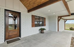 9168 S 428, Chouteau, OK 74337