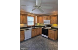 605 S EAGLE Road, HAVERTOWN, PA 19083