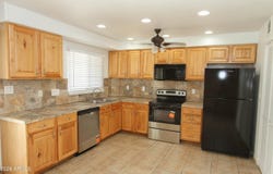 6538 N 43RD Avenue, Glendale, AZ 85301