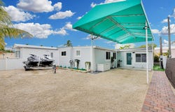 60 Bird Lane, Key Largo, FL 33037