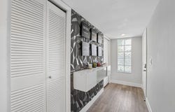 327 LAKEVIEW Drive, Weston, FL 33326