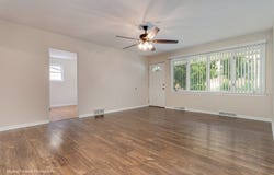 7101 W 114th Place, Worth, IL 60482