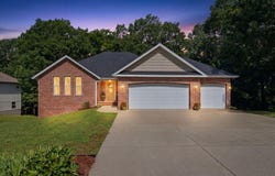 875 Emory Creek Boulevard, Branson, MO 65616
