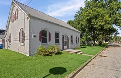 700 Walnut Street, Germantown, IL 62245