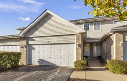 8436 Stratford Drive, Tinley Park, IL 60487